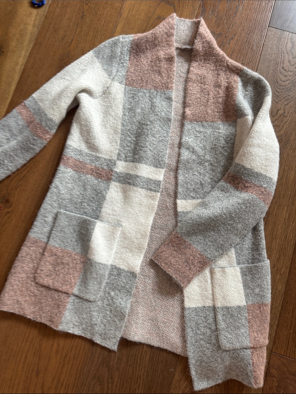Open-Front Plaid Cardigan Sweater in Blush, Cream & Gray